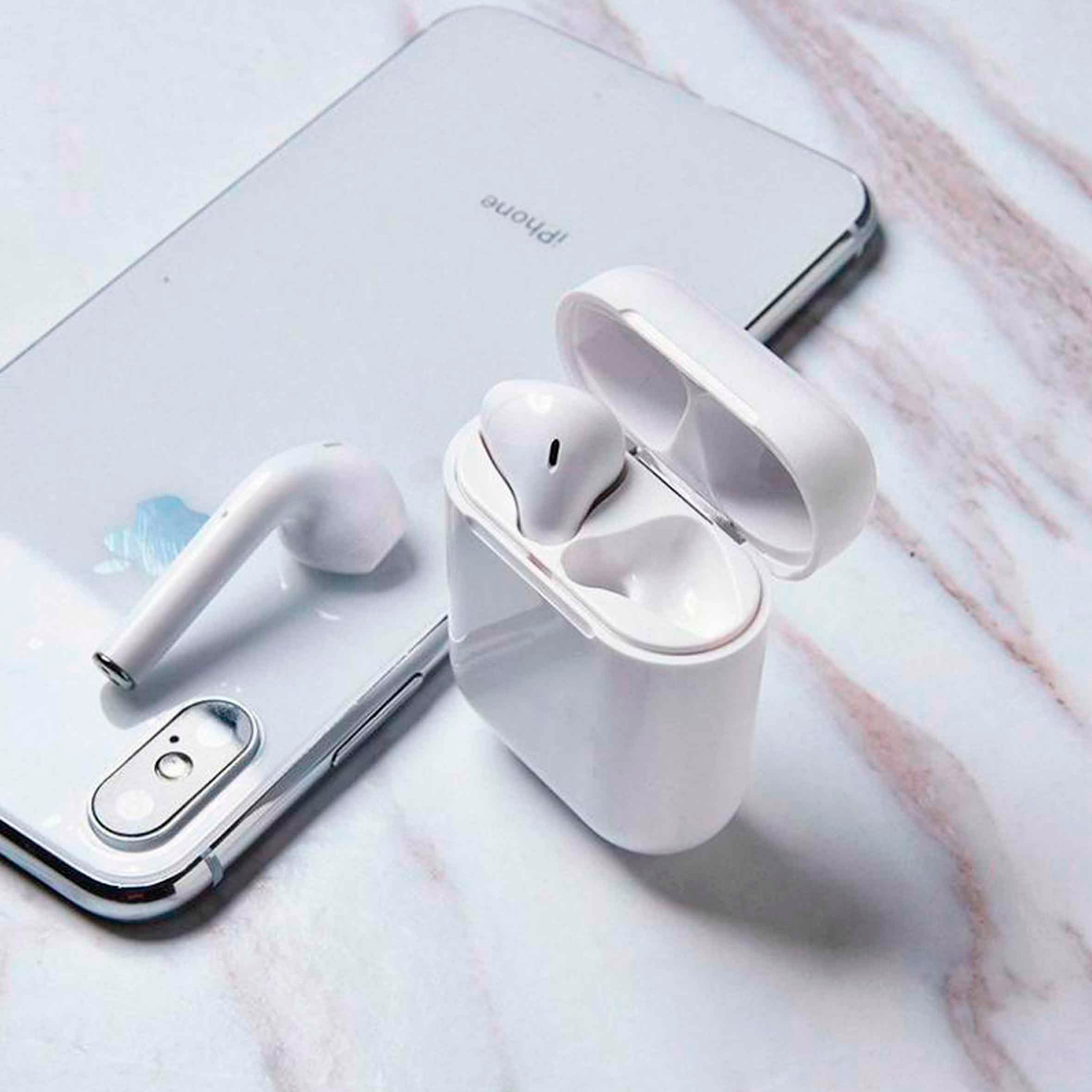 Bluetooth гарнитура Apple AirPods 2 Wireless Charging Case(White 